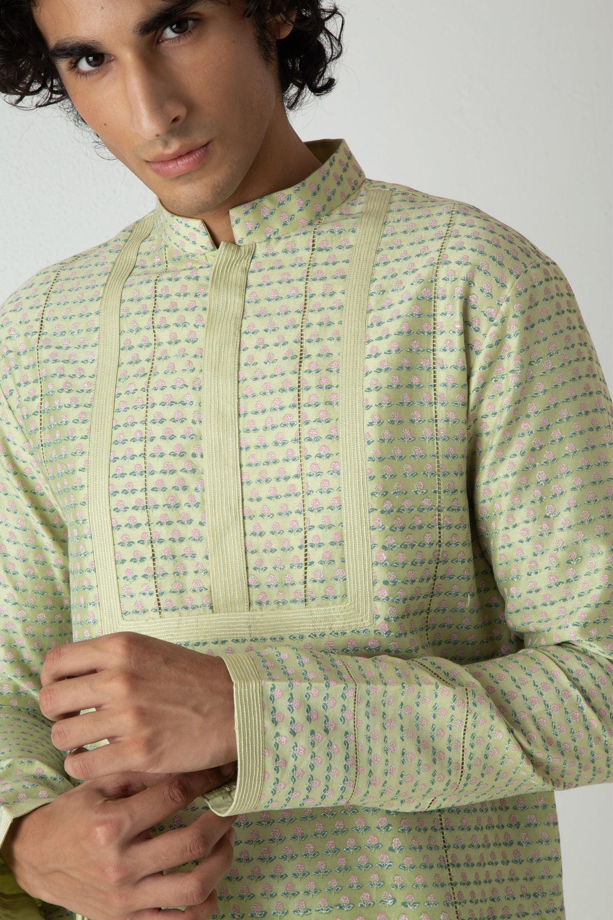 Aven Kurta Set