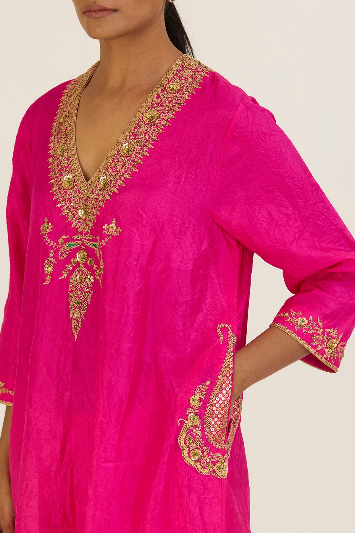 Navya Bright Pink Kurta &amp; Pants