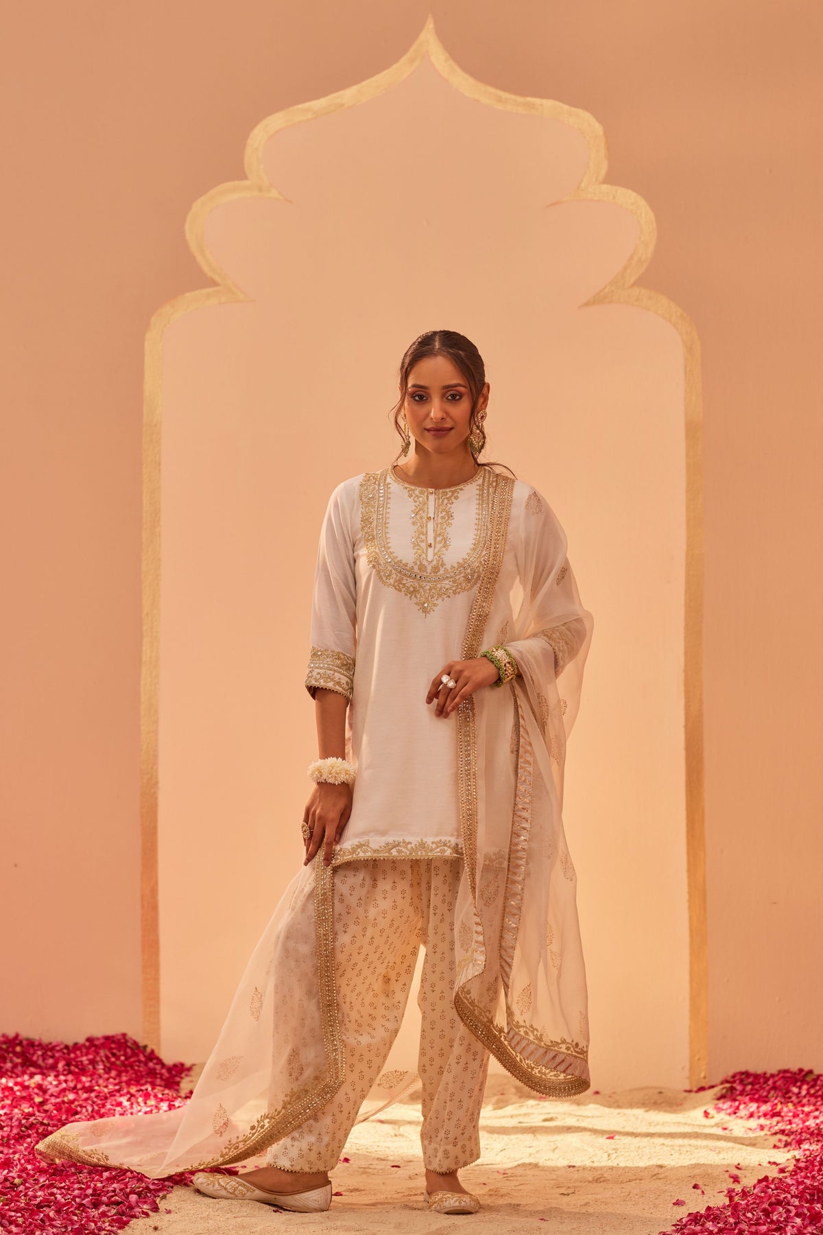 Nafisah Ivory Kurta Set