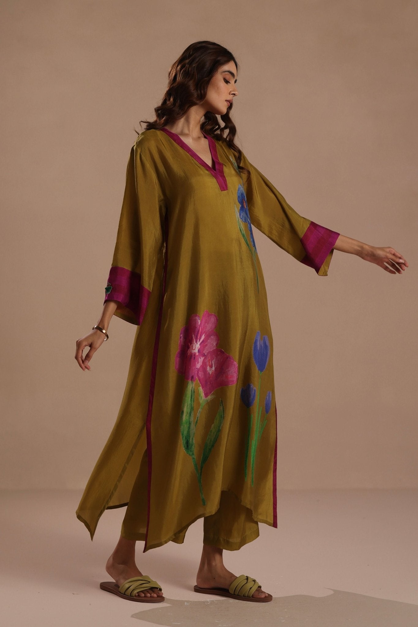 Hibiscus Mustard Kurta Set - Roza Pret - Elahe