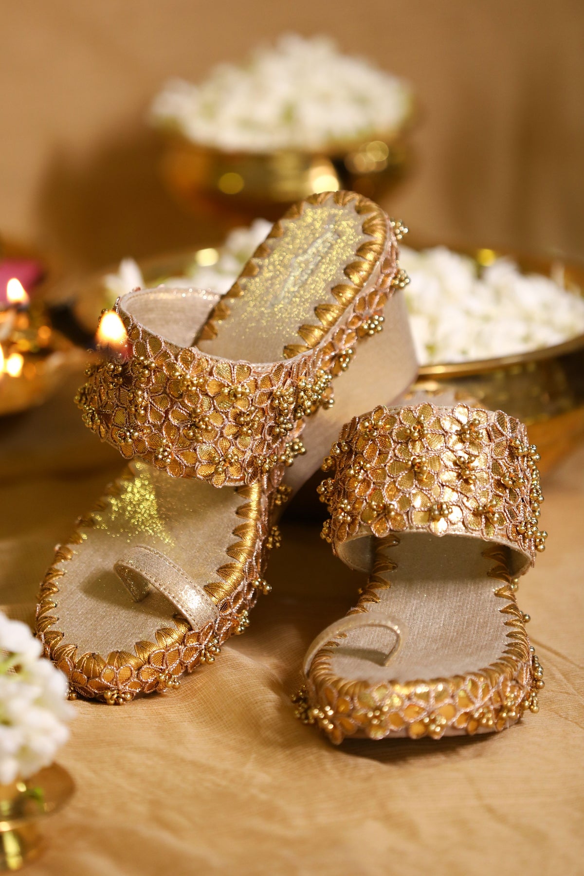 Aamya Gold Wedges