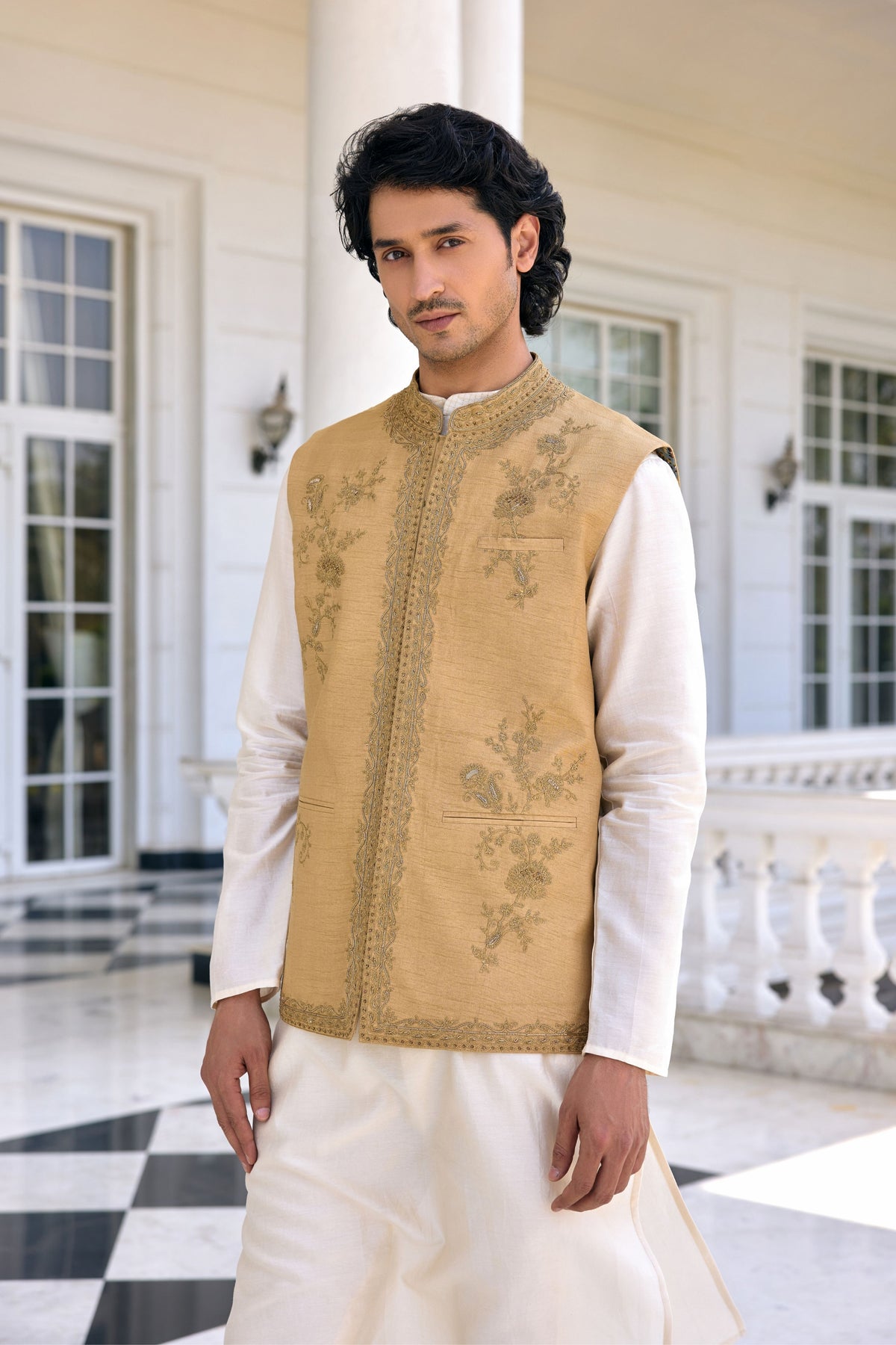 Nazeer Textured Bandi Set