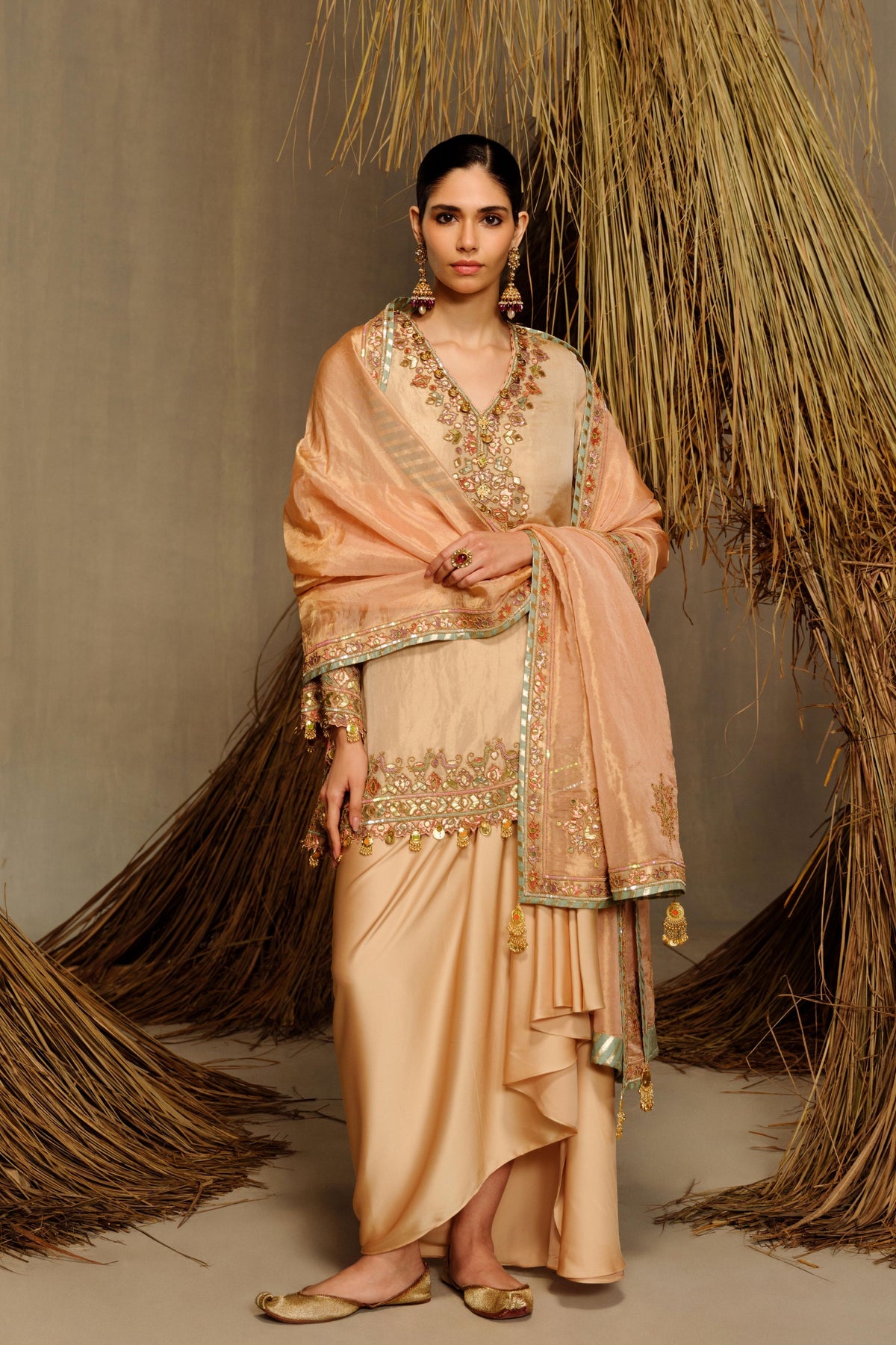 Mohak Kurta Skirt Set