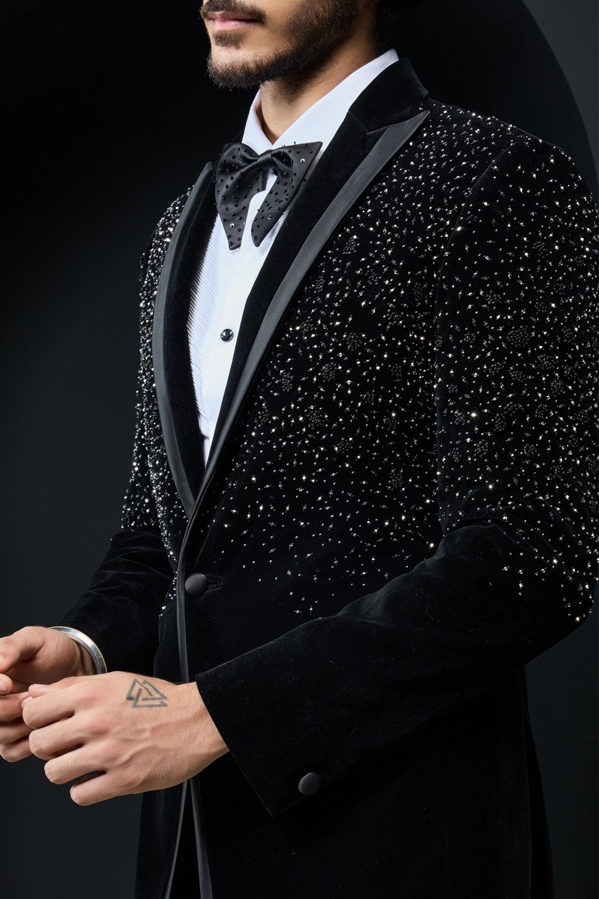 Black Crystal Elegance