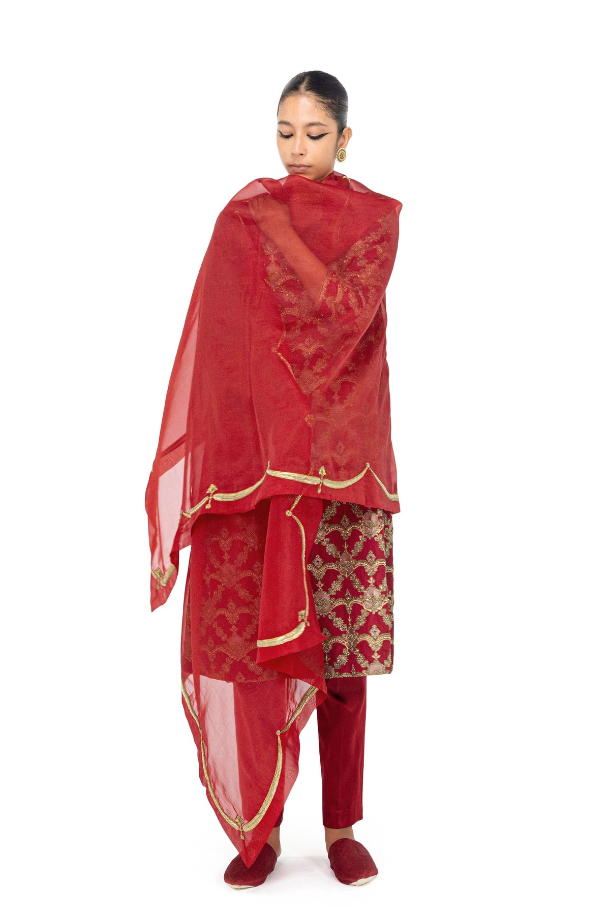 Basoba Nadbai Kurta And Pants