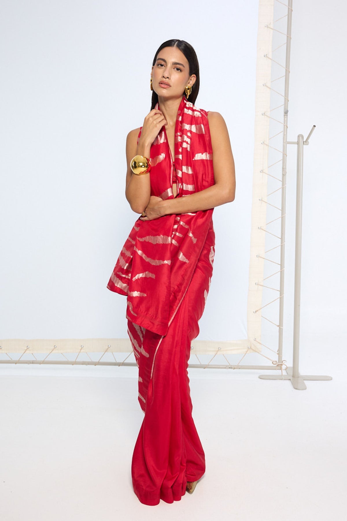 Handwoven Rose Gold Zari Saree