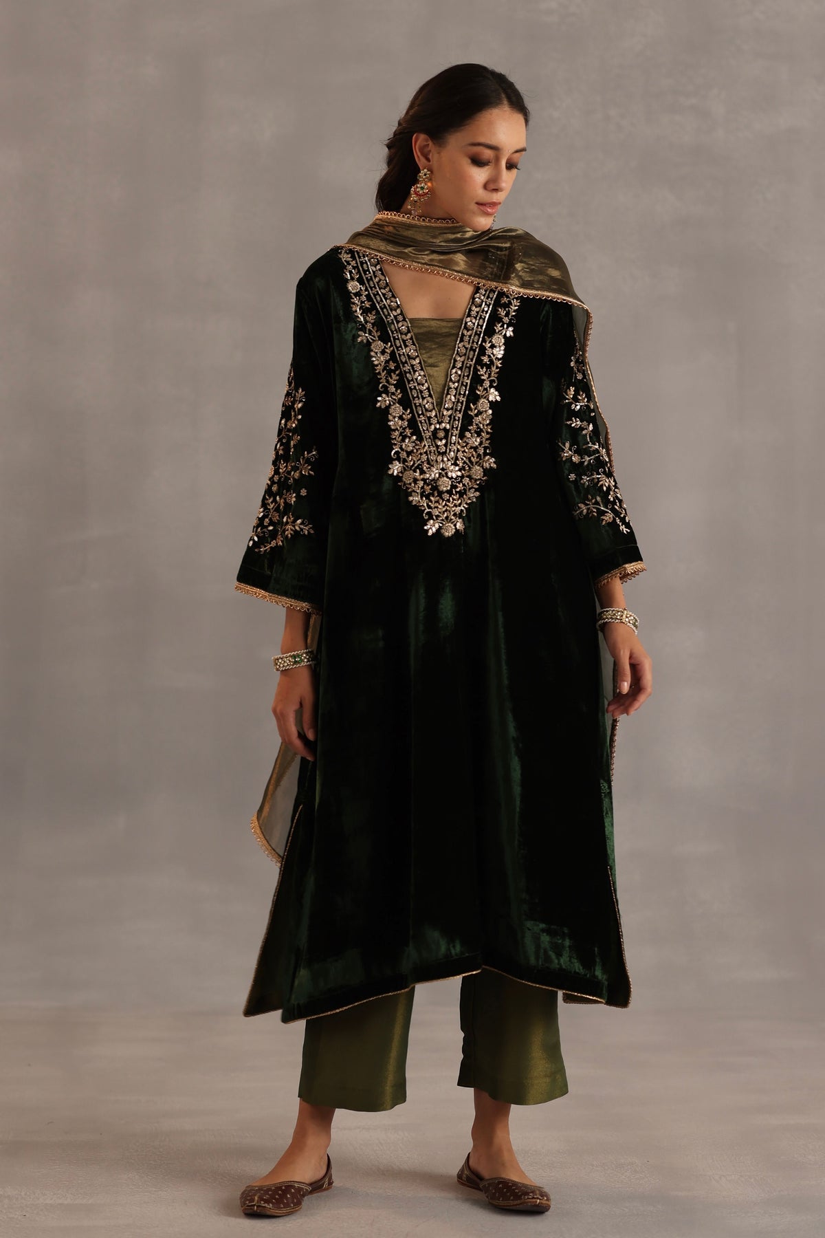 Minar Green Kurta Set