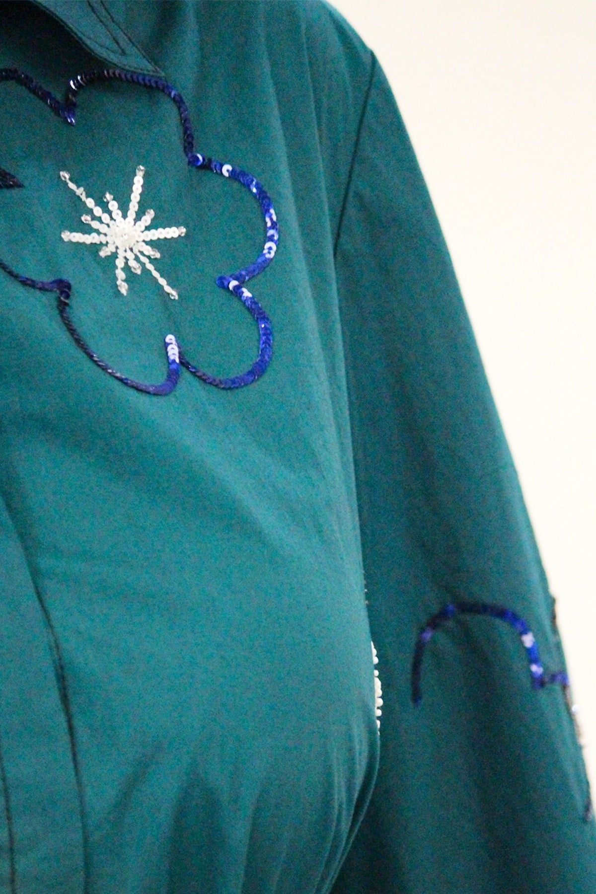 Ditsy Embroidered Fence Shirt