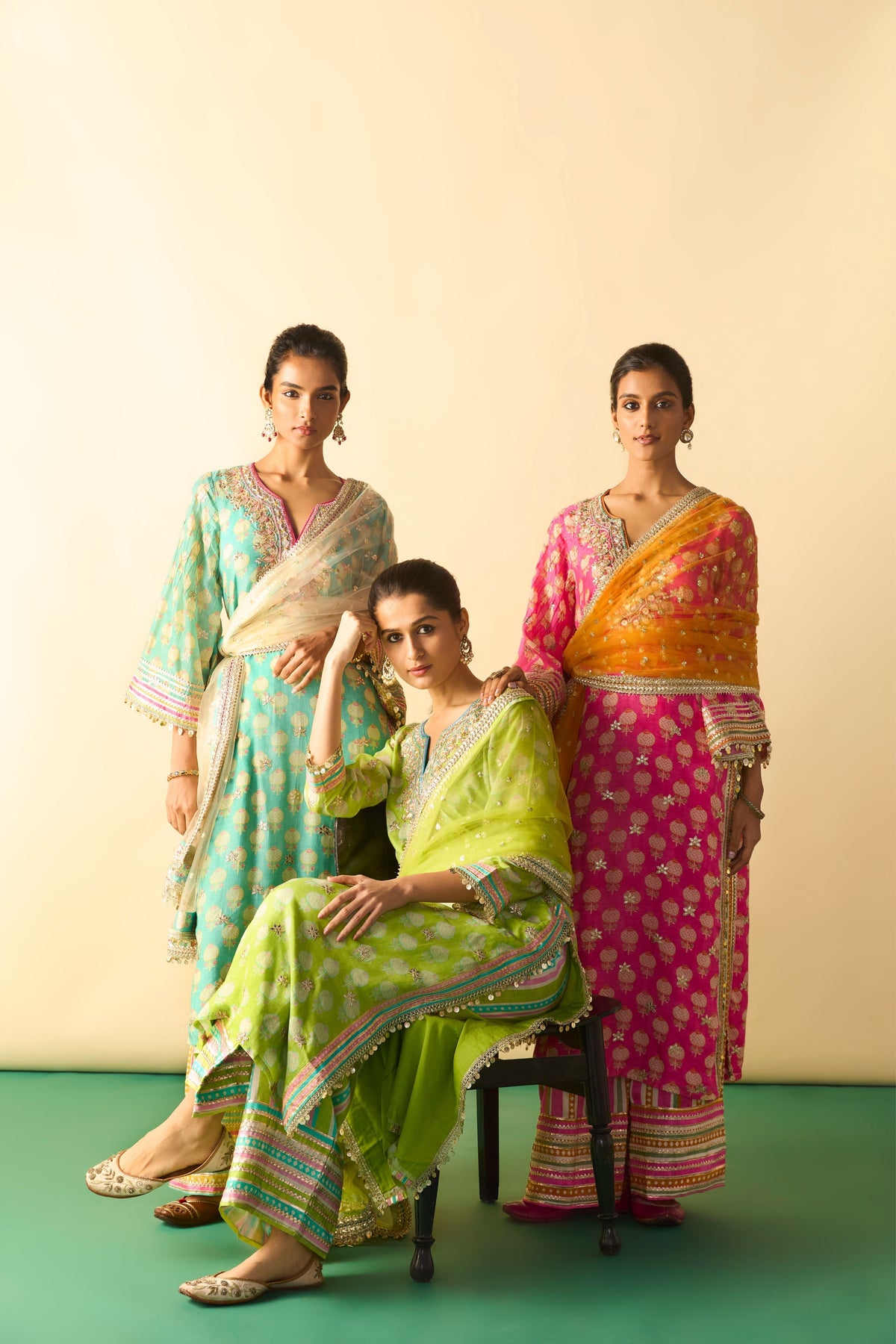 Dwiti Kurta Set