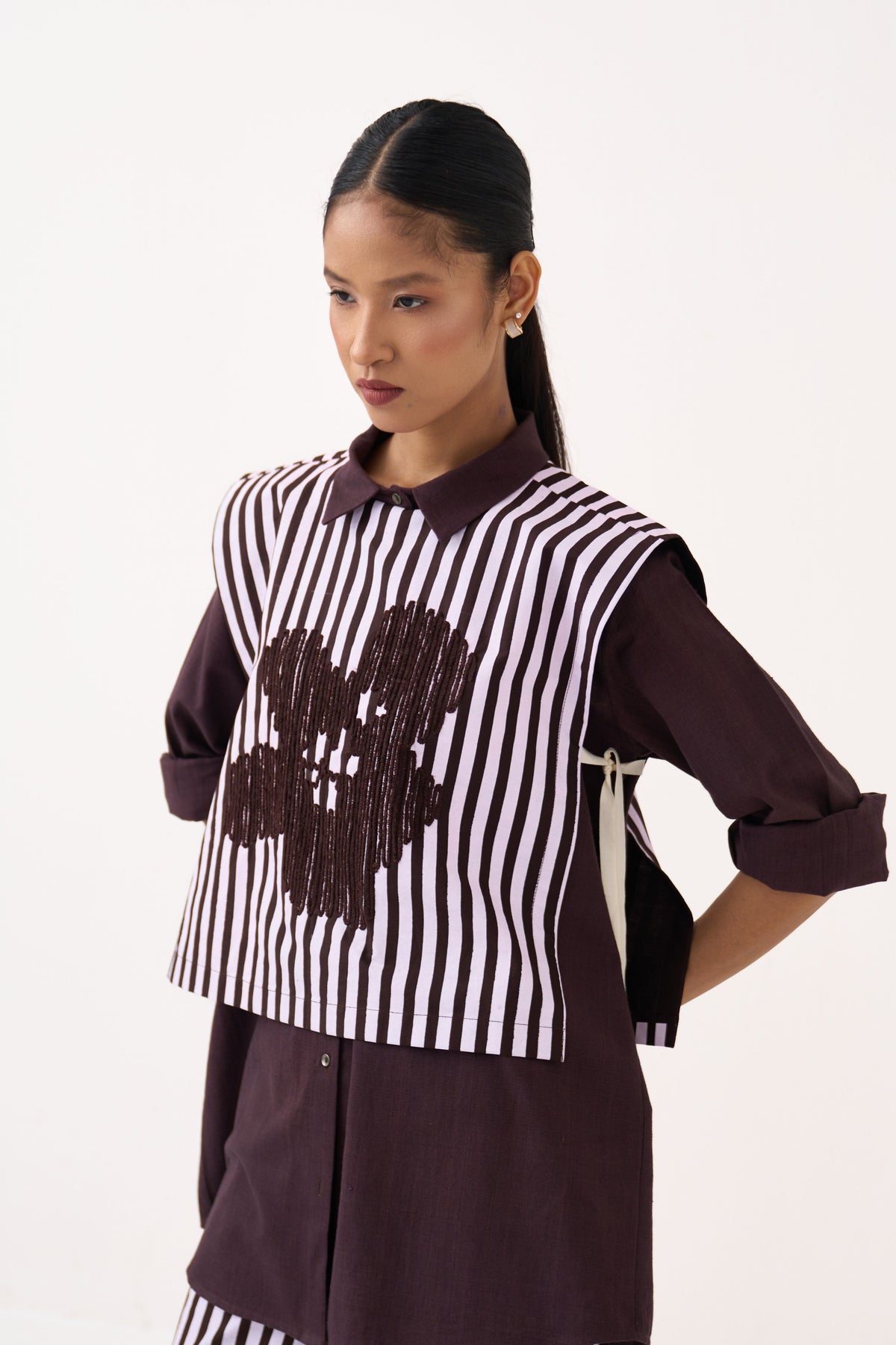 Floral Embroidered Stripe Overlay Set