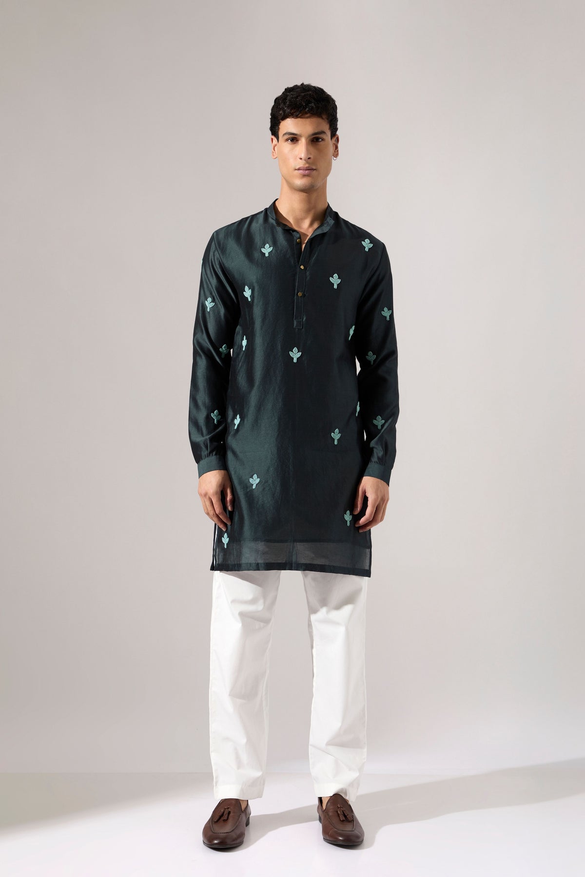 Jamie Hand Embroidered Kurta Set