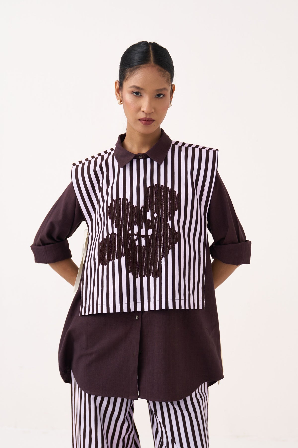 Floral Embroidered Stripe Overlay Set