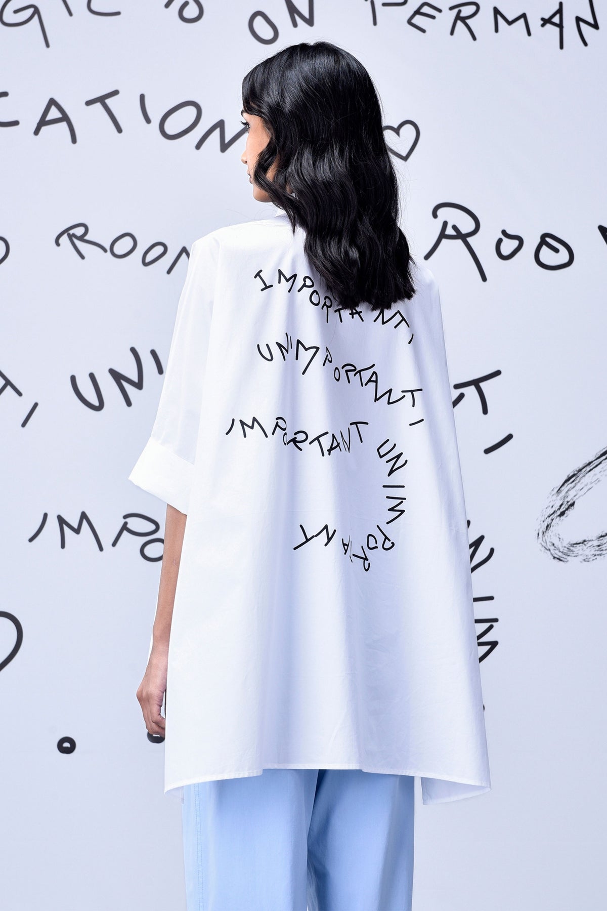 Rabbit Text Oversized Shirt White