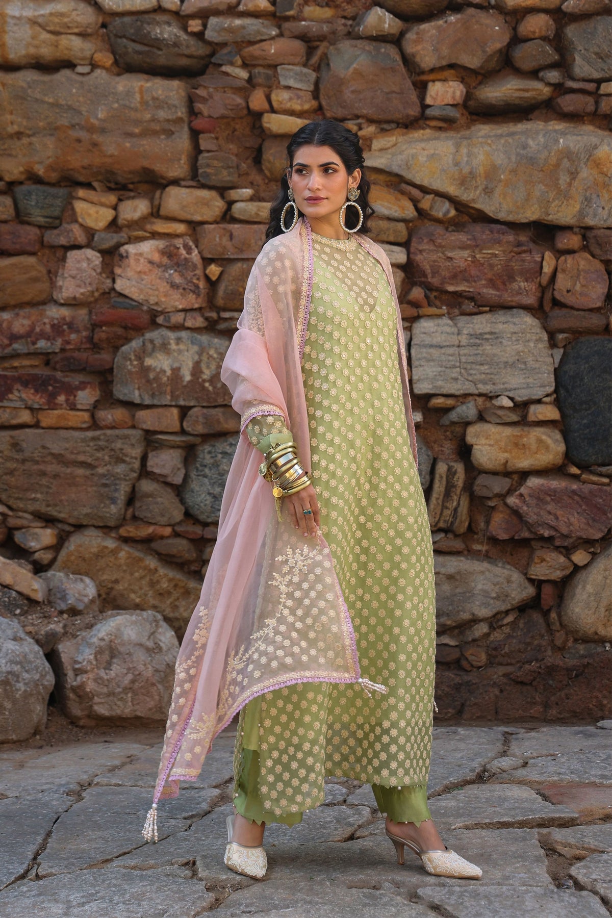 Vaayu Green Close Neck Kurta Set