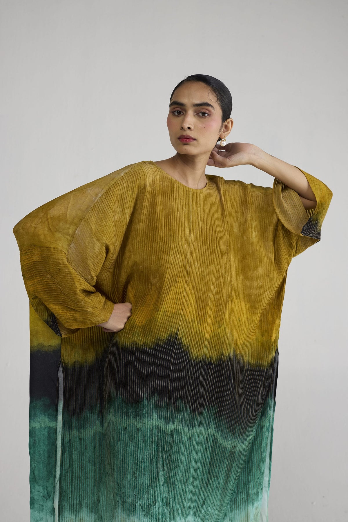 Uri Pintucks Kaftan Set