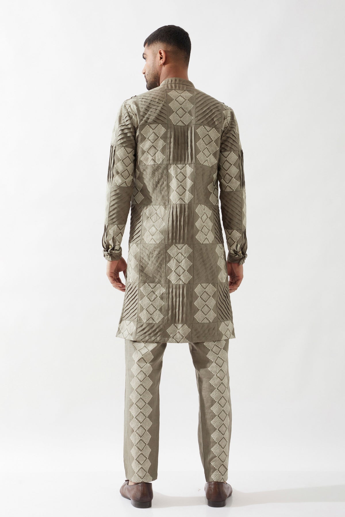 Ezra Barbed Olive Kurta