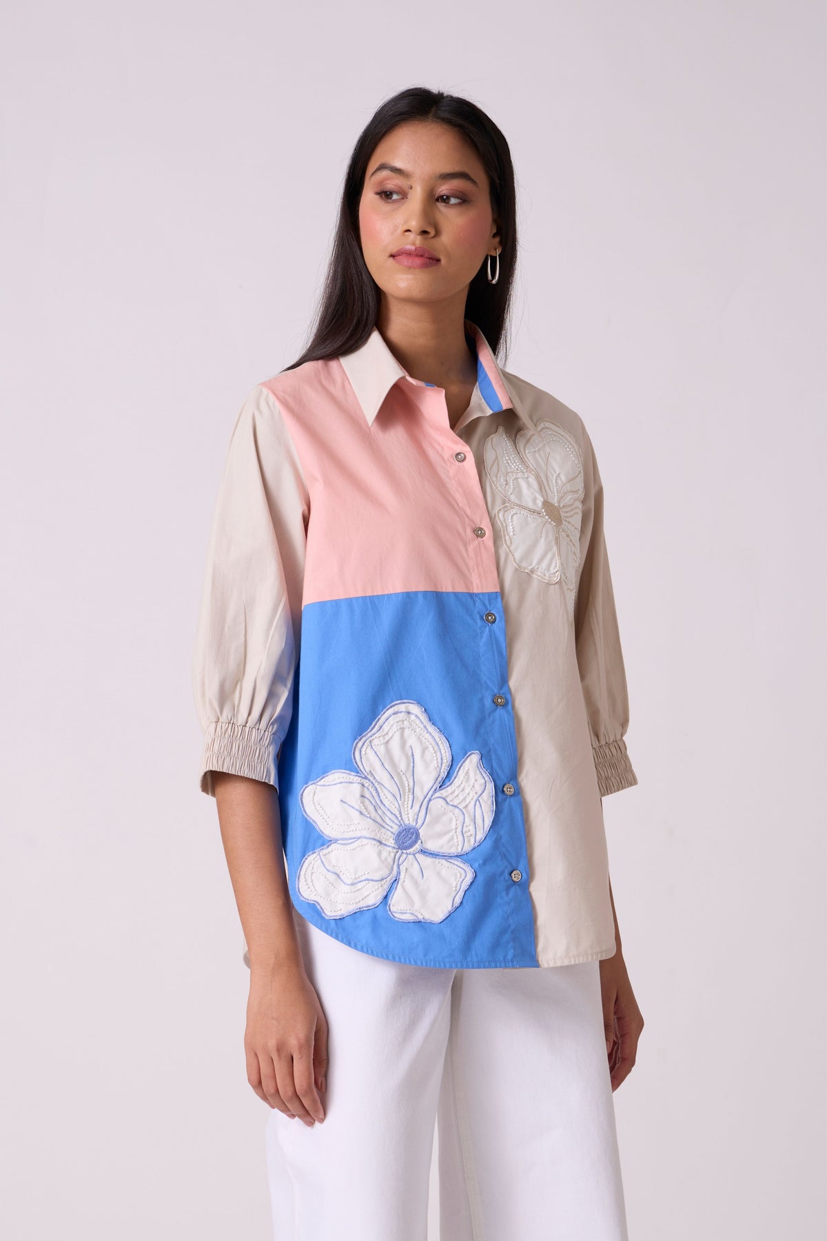 Vera Applique Summer Sand Shirt