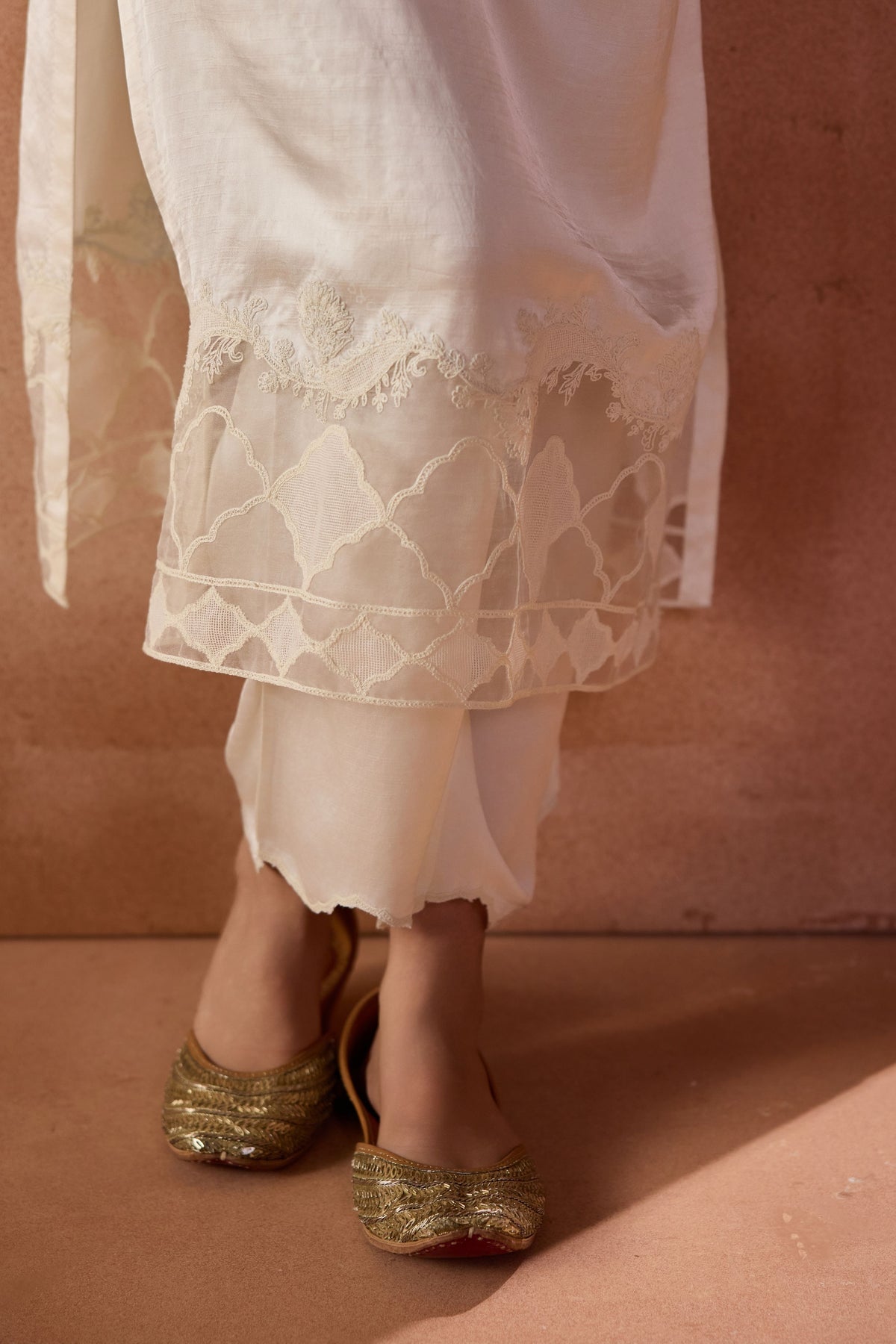 Ivory Dori Kurta Set