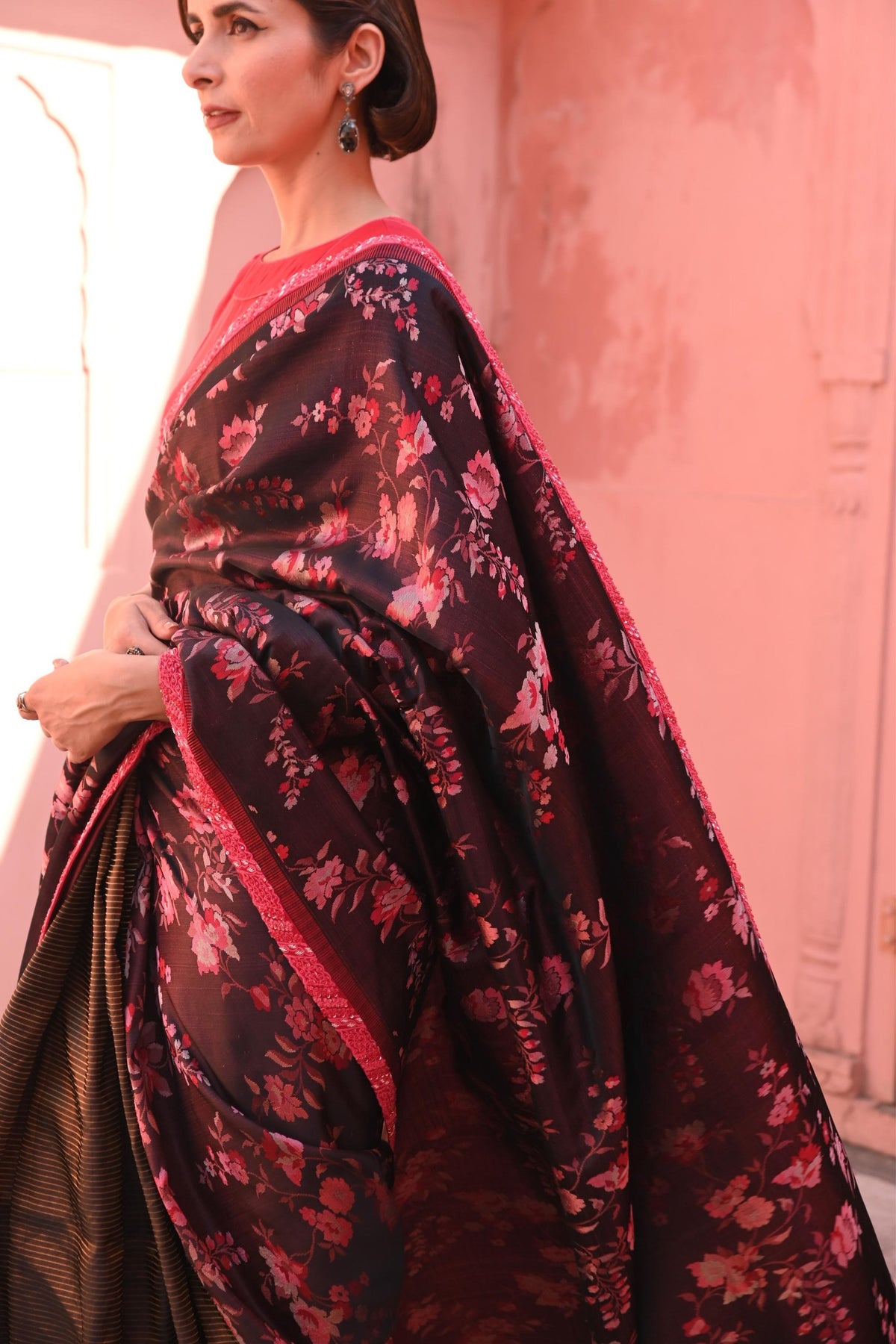 Darling Tanchoi Handloom Saree