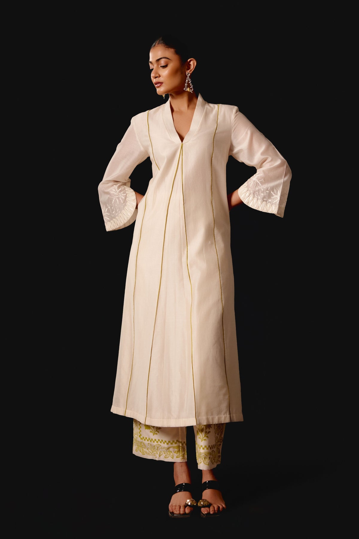 Embroidered Silk Chanderi Kurta Set