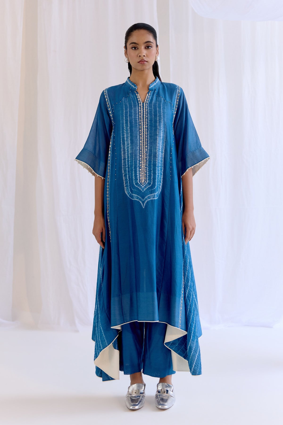 Neelaya Kurta Set