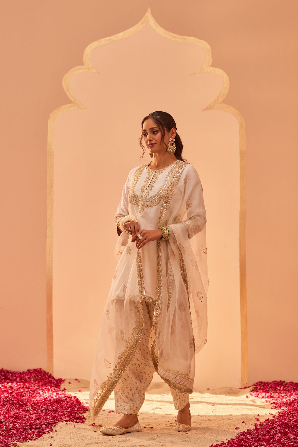 Nafisah Ivory Kurta Set
