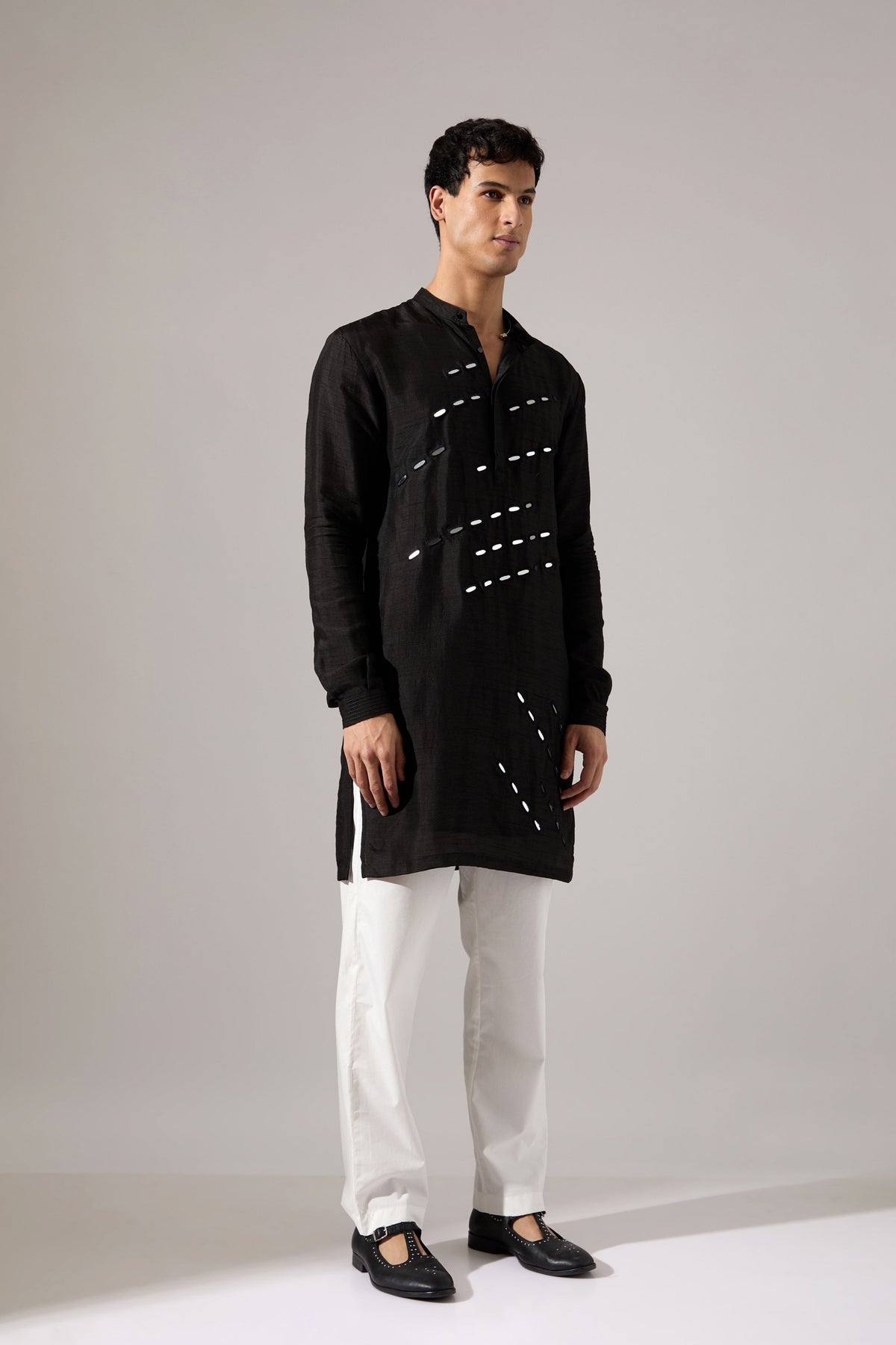 Jeremiah Hand Embroidered Kurta Set