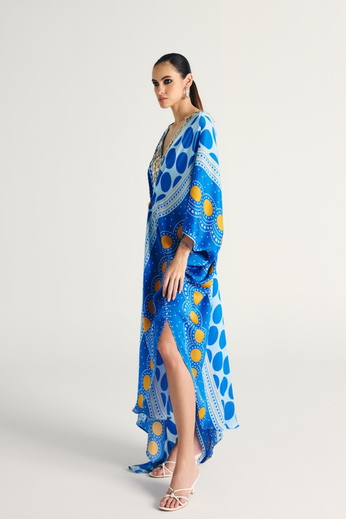 Zivah Kaftan