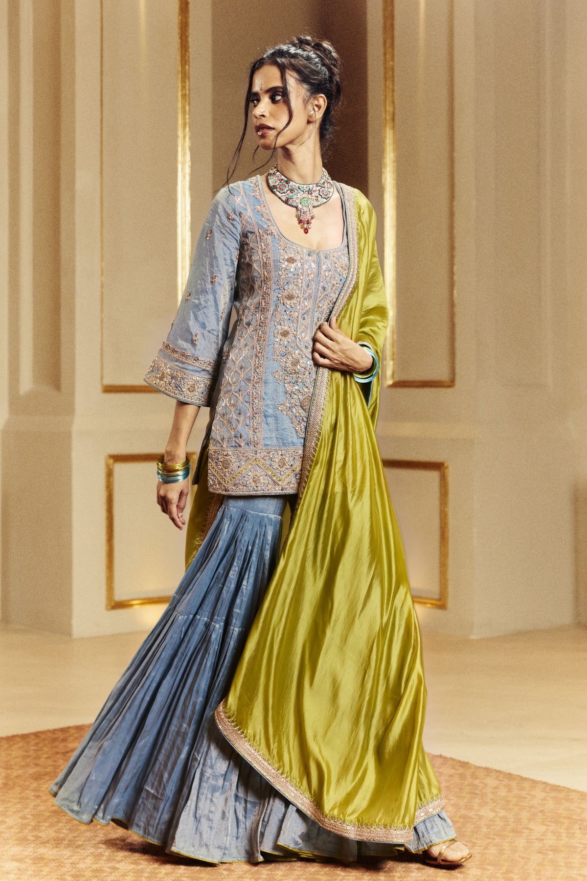 Dry Heena Noor Gharara Set