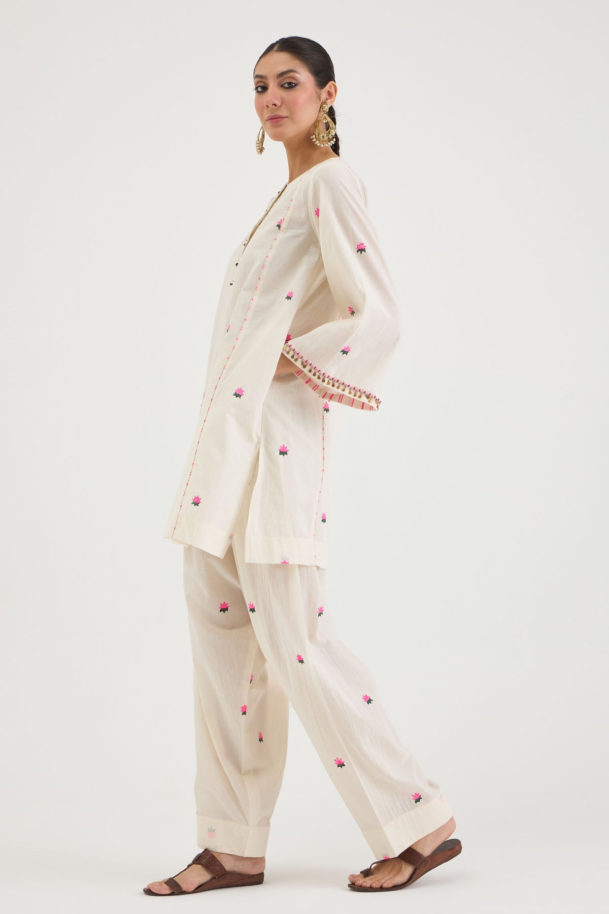 Neon Pink Lotus Kurta Set