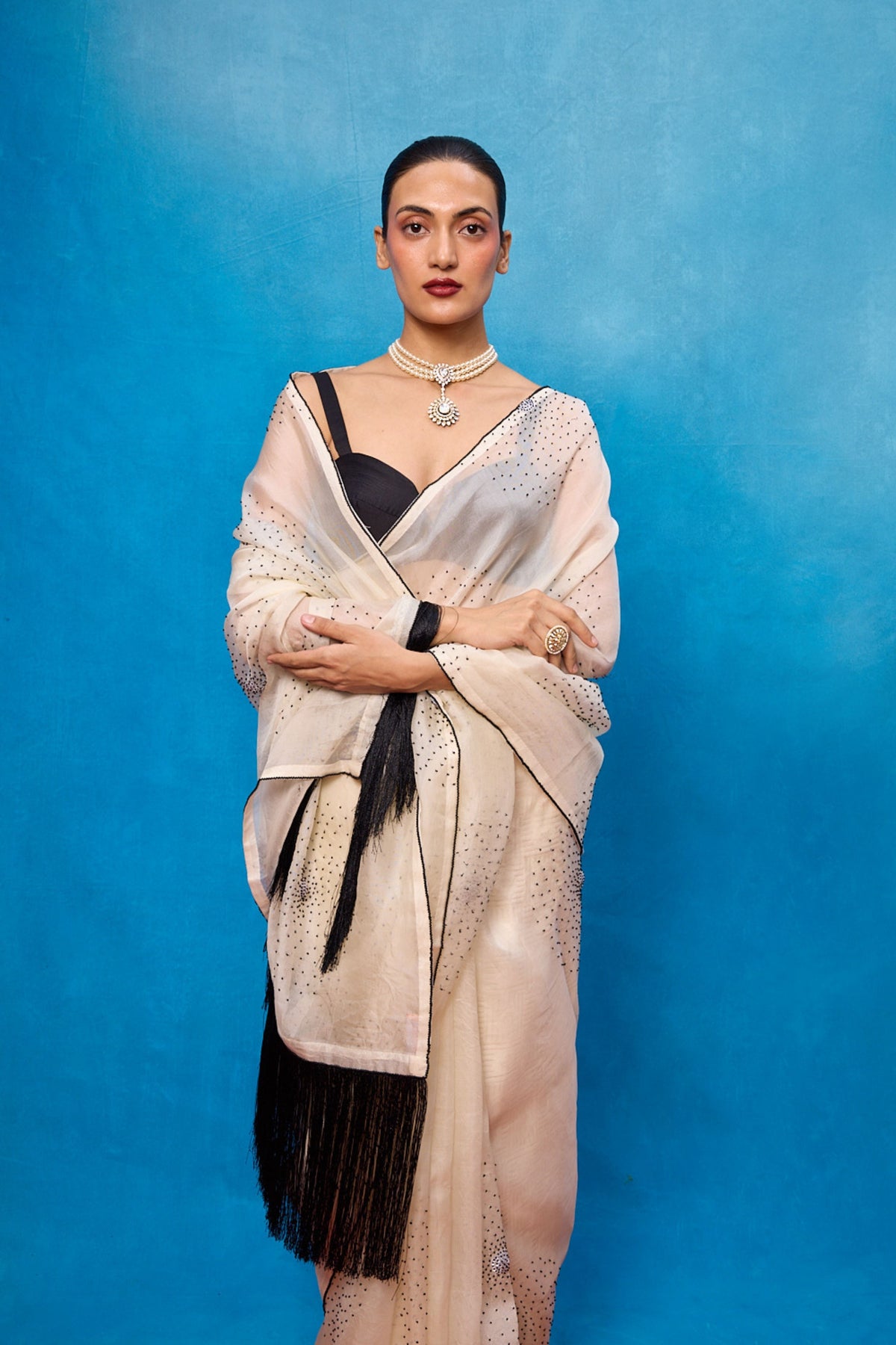 Handwoven Off-white Kora Banarasi Saree
