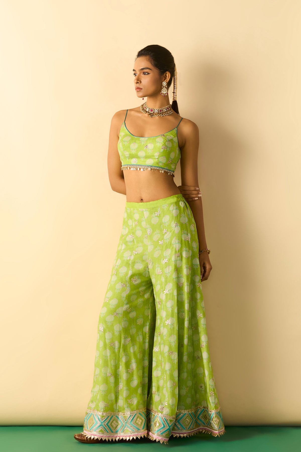 Eira Sharara Set