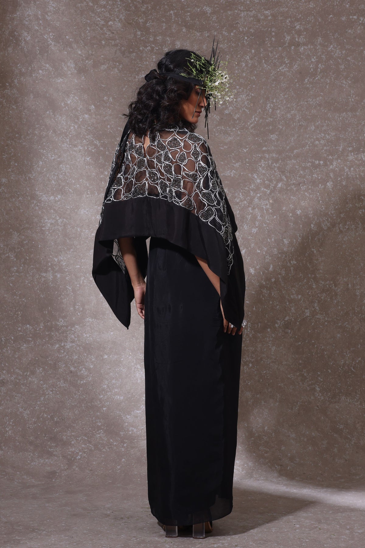 Sabbra Cape Set