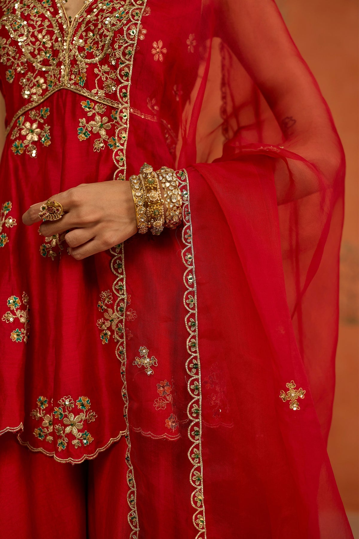 Yuvika Sharara Set