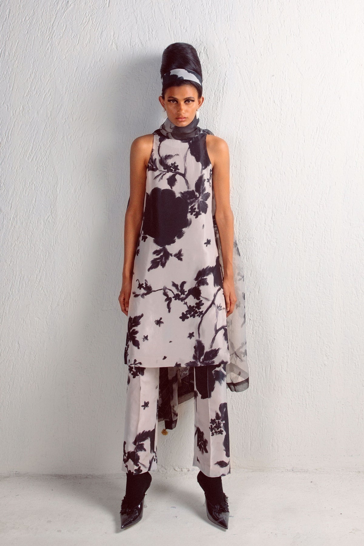 Chamomile Ivory Printed Kurta Set