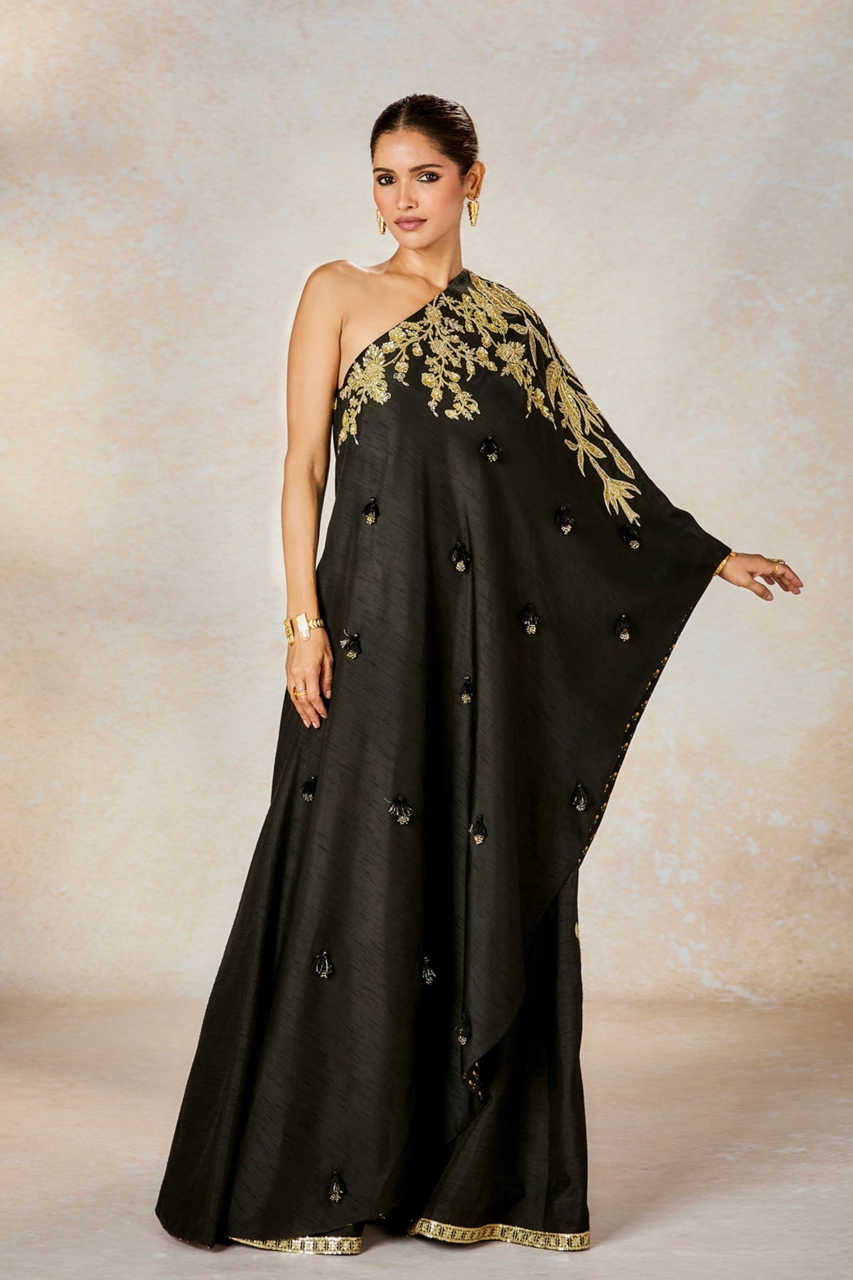 Raat Rani One Shoulder Set