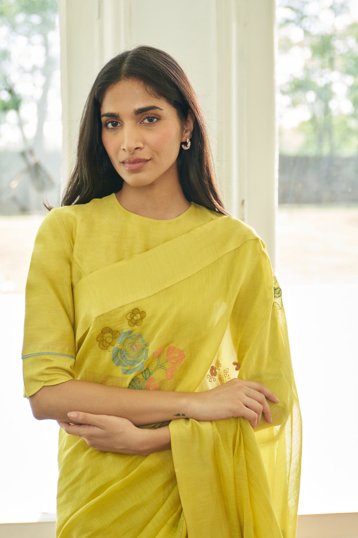 Daffodil Floral Applique Saree