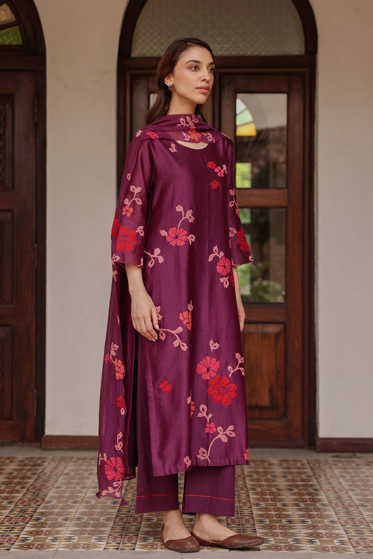 Amethyst Applique Floral Kurta Set