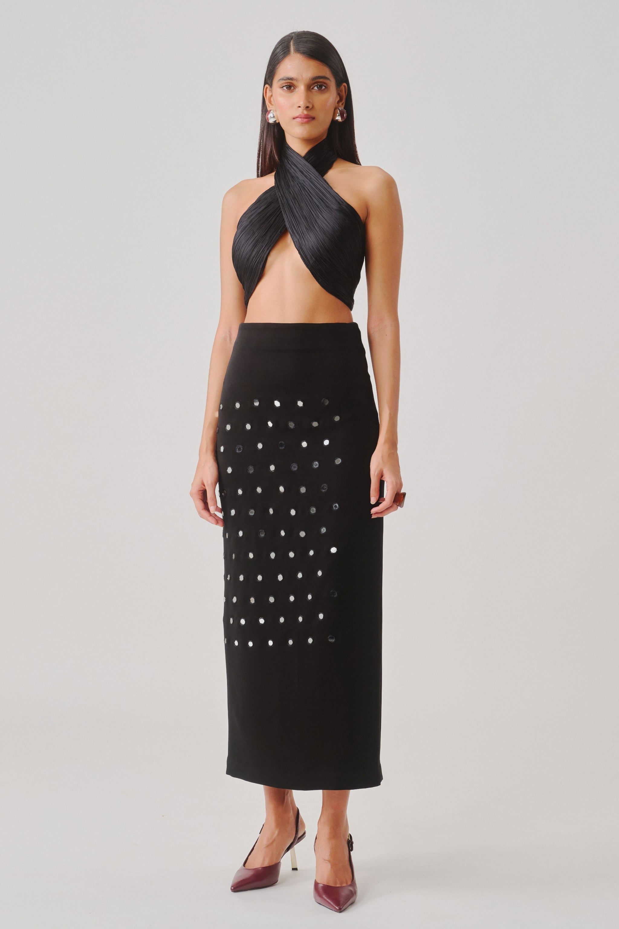Aroka - Hope Halter Neck Top in Black - Elahe