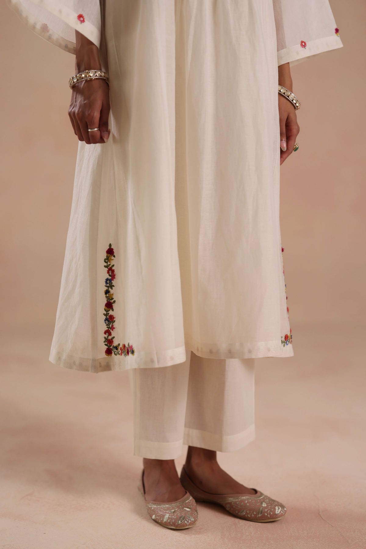 Jheel Ivory Kurta Set