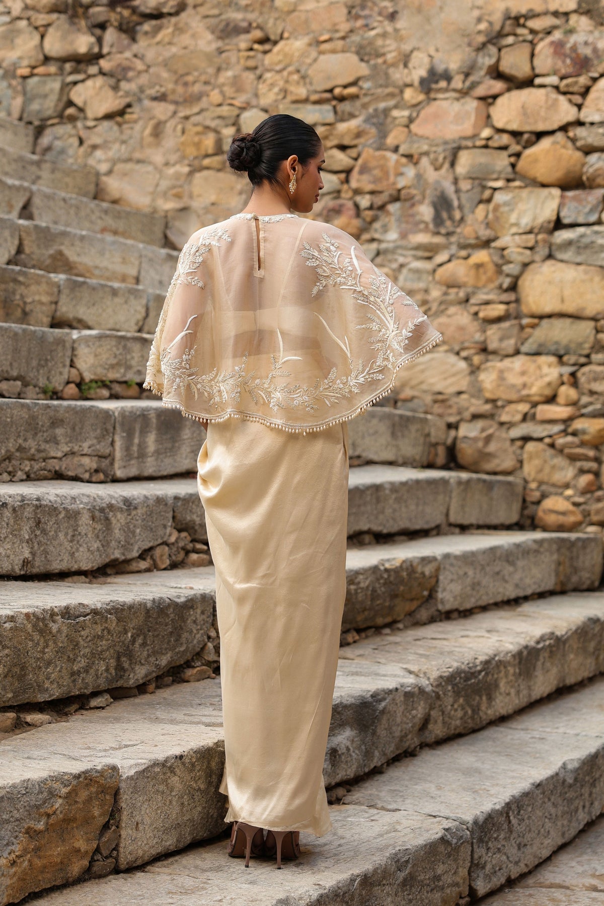 Vaayu Beige Cape Set