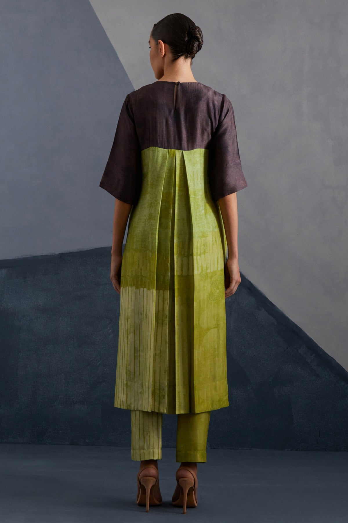 Omen Moss & Coffee Kurta Set