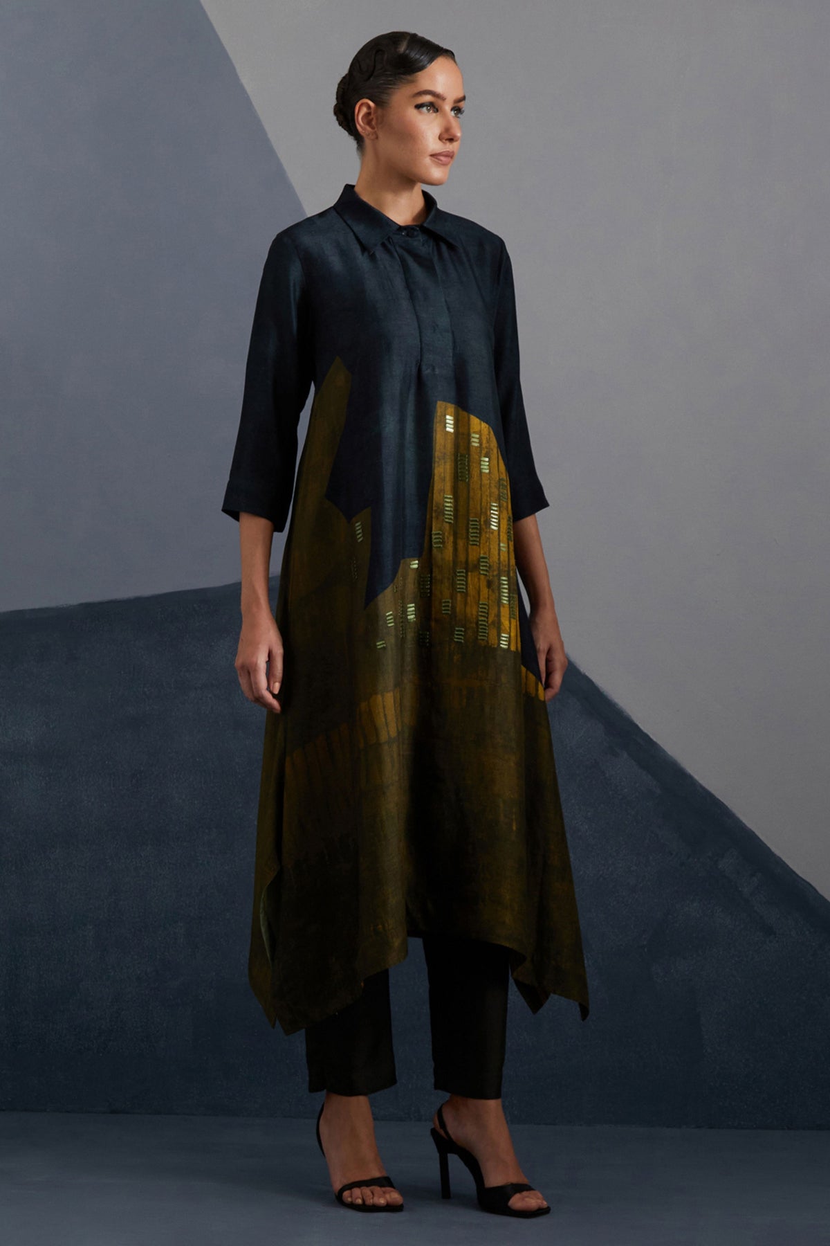 Omen Midnight & Gold Kurta Set