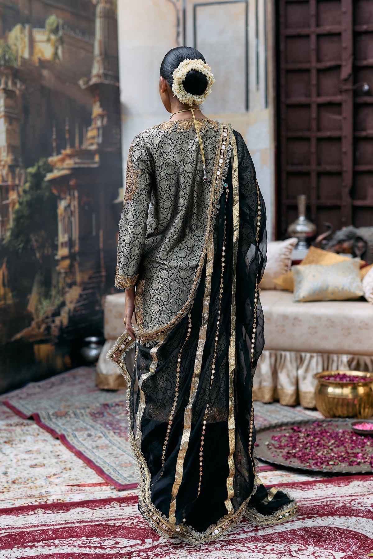 Mrinmayi Suit
