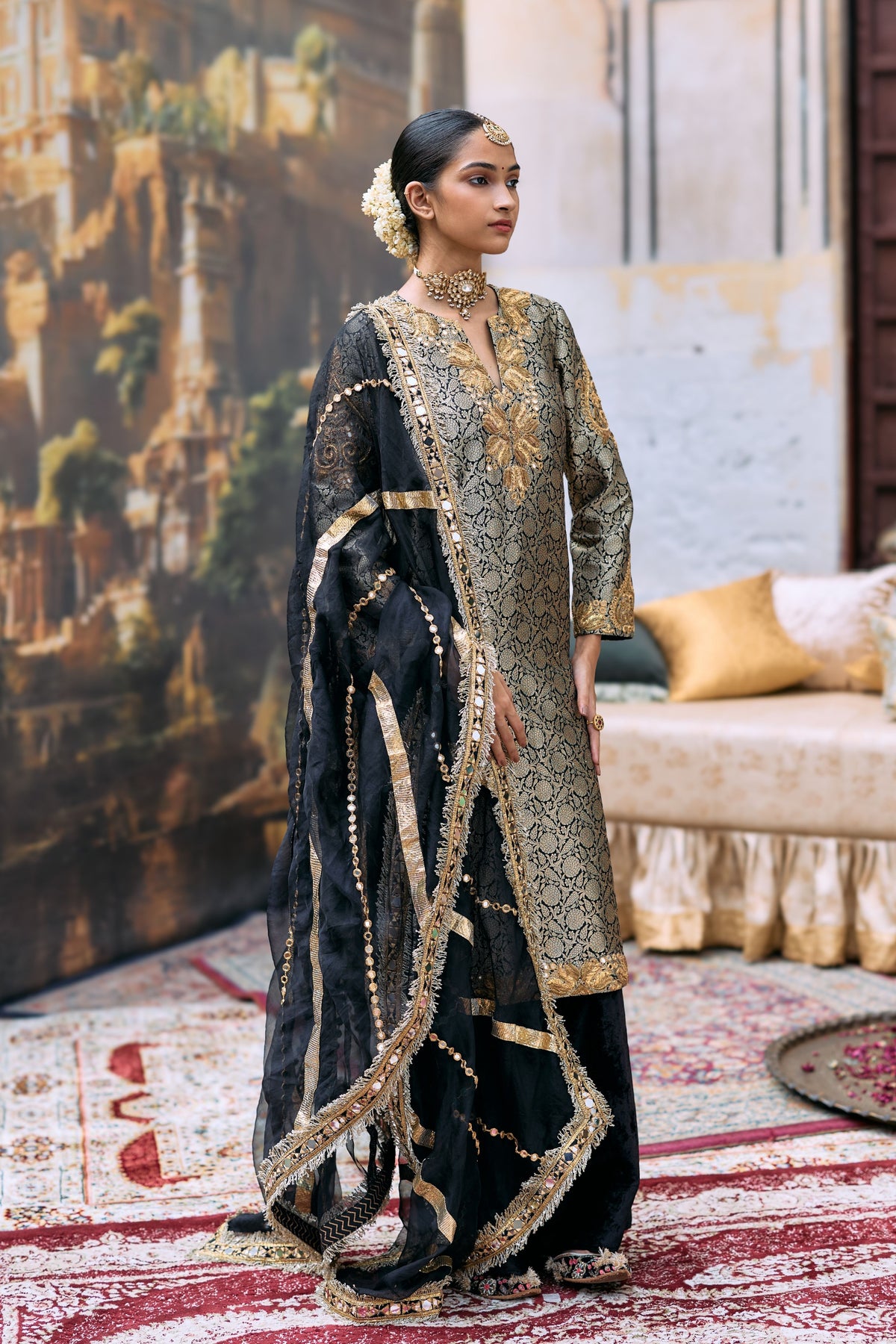 Mrinmayi Suit