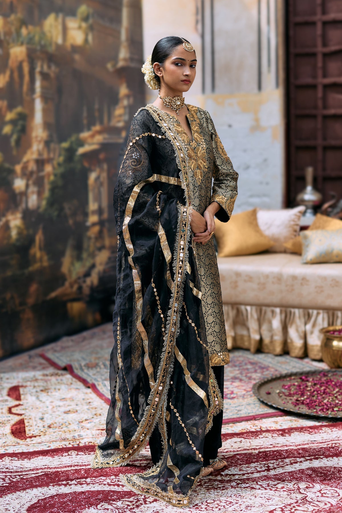 Mrinmayi Suit