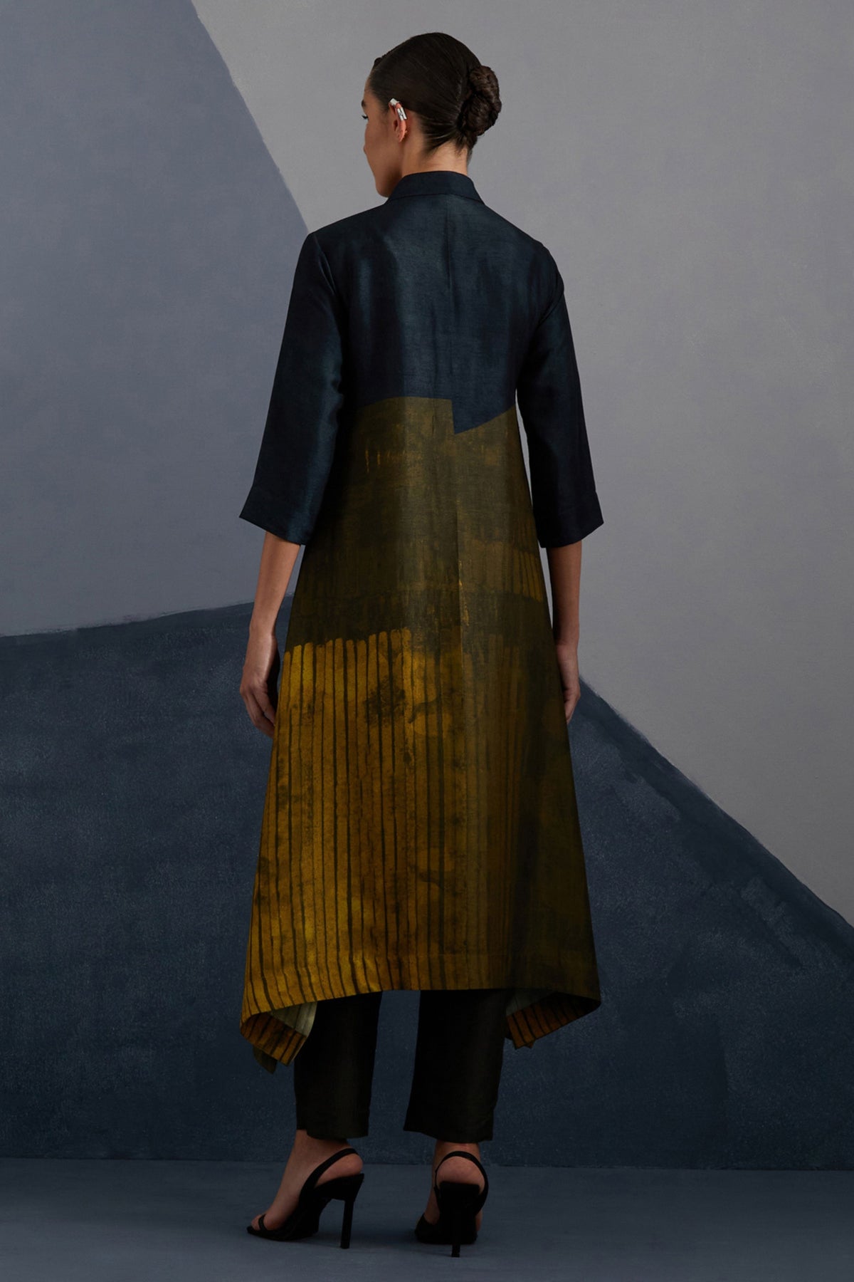 Omen Midnight & Gold Kurta Set