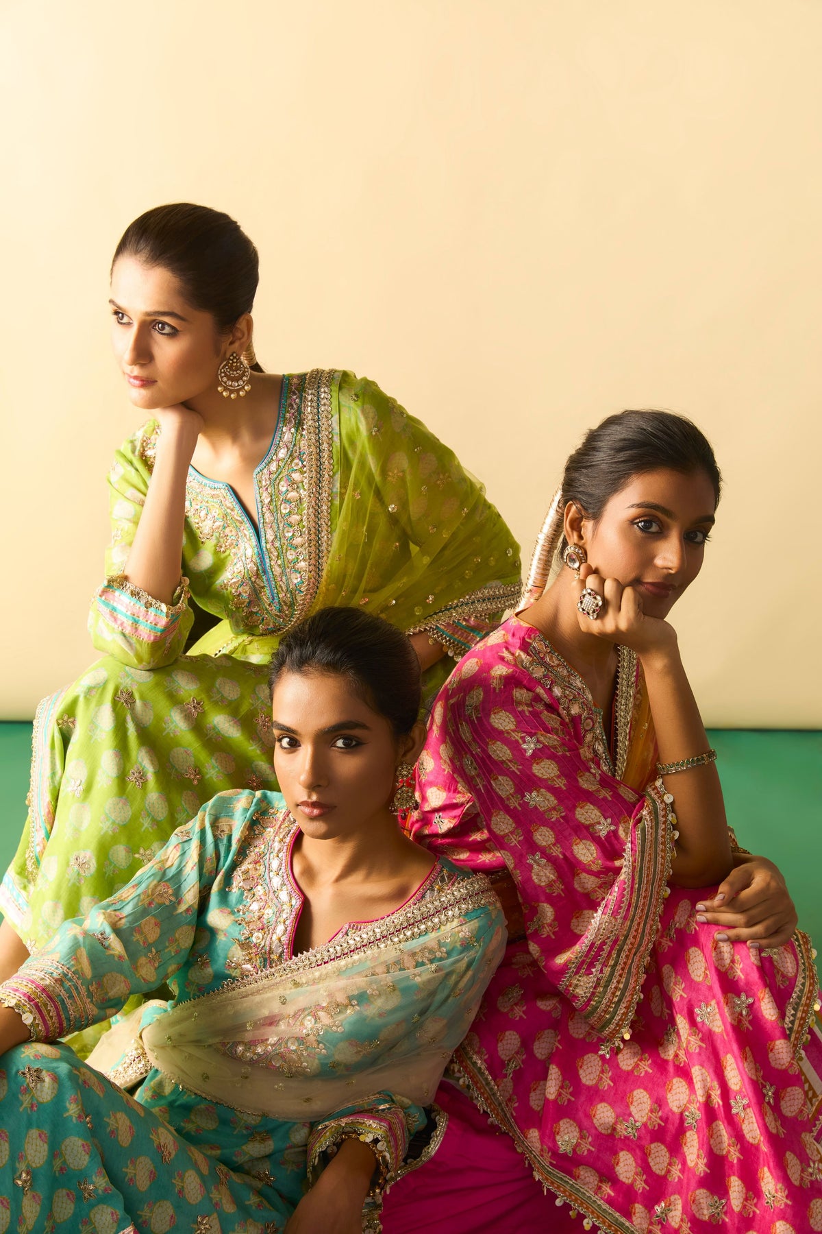 Dwiti Kurta Set