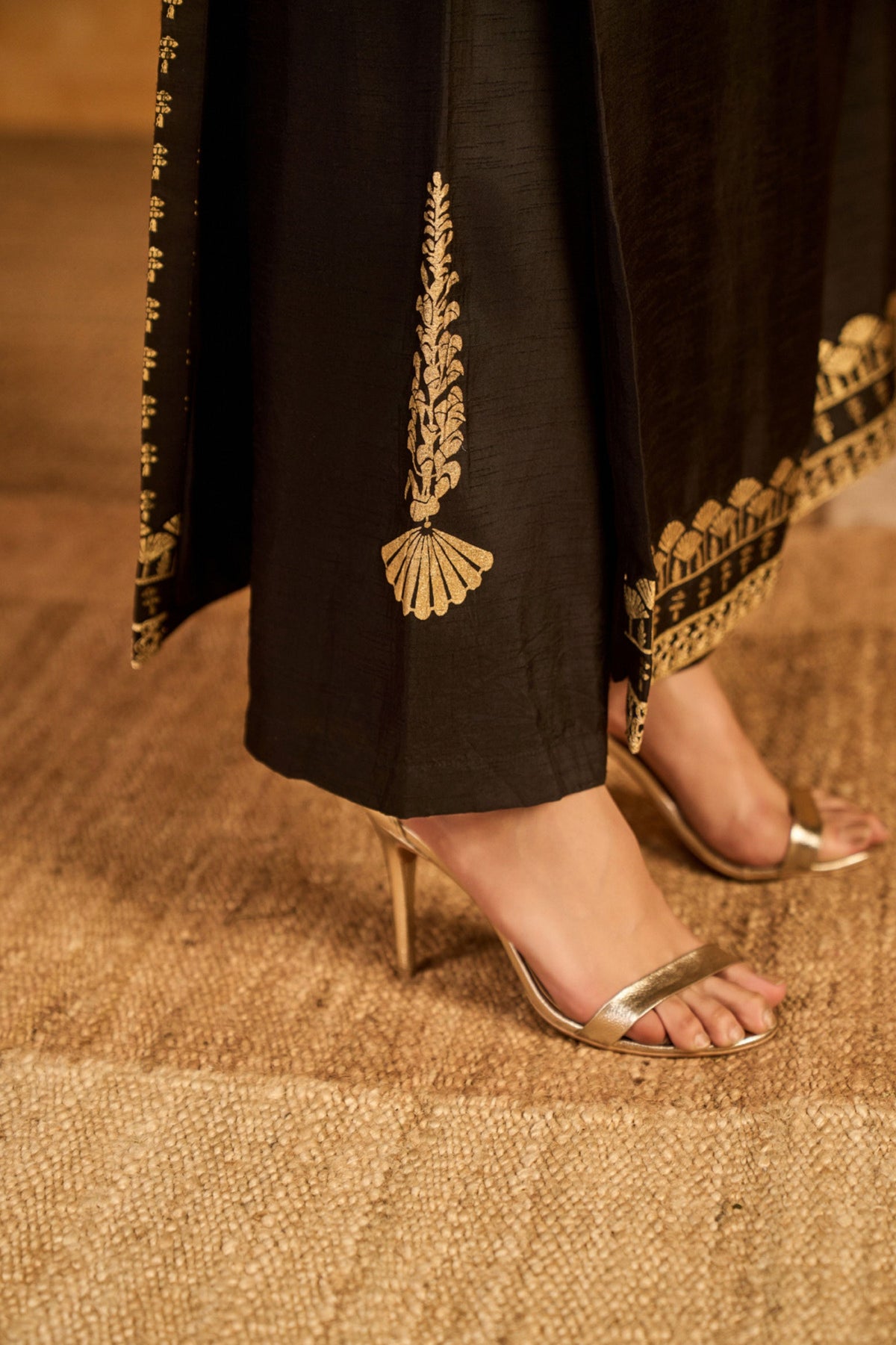 Black Snowlight Kurta Set