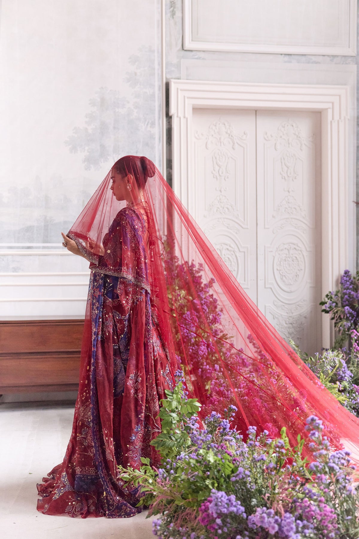Ridaa Lehenga Set With Veil